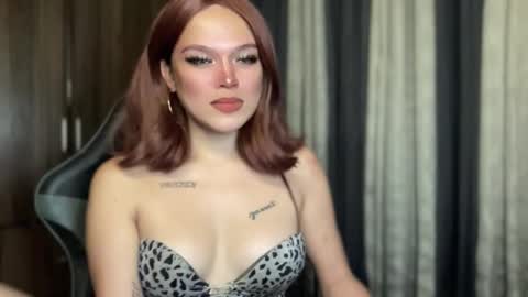 Snapshot of yourwildestdreamgirl chatting on February 25, 2026, 2:32 am ANDREA online show from February 25, 2026, 2:32 am