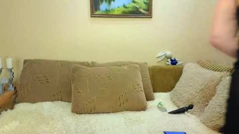 Snapshot of yourxqueen chatting on October 31, 2025, 5:30 am YourXQueen online show from October 31, 2025, 5:30 am