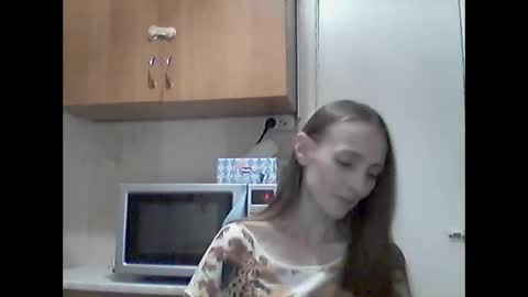 Snapshot of youur_light chatting on June 10, 2026, 6:40 pm Youur light online show from June 10, 2026, 6:40 pm