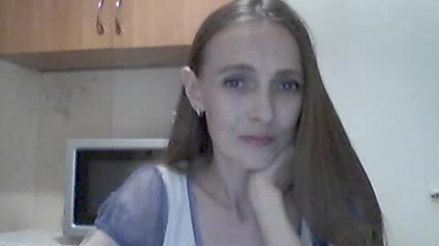 Snapshot of youur_light chatting on June 14, 2026, 6:21 pm Youur light online show from June 14, 2026, 6:21 pm