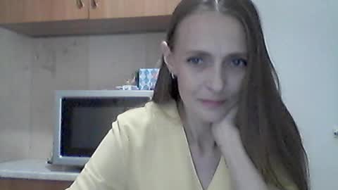 Snapshot of youur_light chatting on June 23, 2026, 6:28 pm Youur light online show from June 23, 2026, 6:28 pm