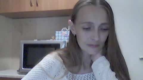 Snapshot of youur_light chatting on July 10, 2026, 6:43 pm Youur light online show from July 10, 2026, 6:43 pm