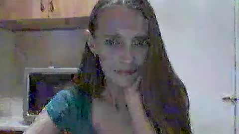 Snapshot of youur_light chatting on August 4, 2026, 7:27 pm Youur light online show from August 4, 2026, 7:27 pm