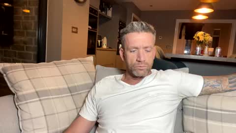 You want us 69 online show from January 30, 2025, 5:41 am