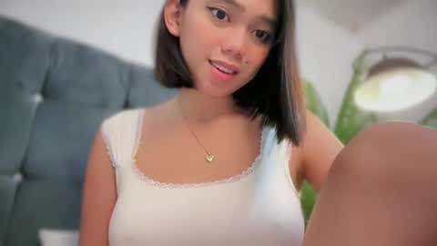 YowgineTheGreat online show from February 26, 2025, 4:03 pm