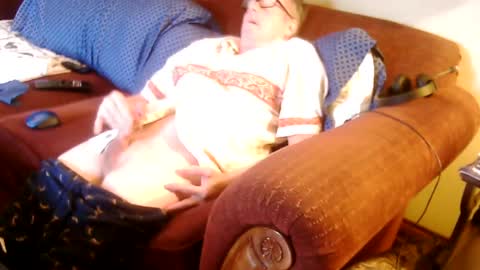 Snapshot of ytsim58 chatting on January 7, 2025, 6:56 pm ytsim58 online show from January 7, 2025, 6:56 pm