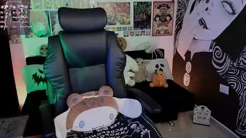 Snapshot of yuhwa chatting on October 19, 2025, 12:44 am rawr Anne Independent model online show from October 19, 2025, 12:44 am