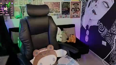 Snapshot of yuhwa chatting on November 21, 2025, 6:06 pm rawr Anne Independent model online show from November 21, 2025, 6:06 pm