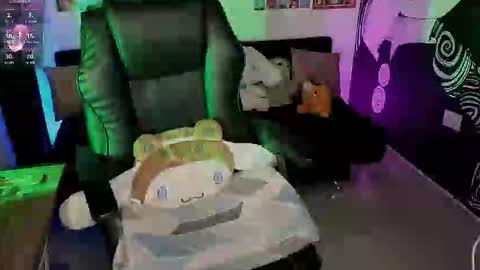    rawr   Anne Independent model      online show from January 14, 2026, 11:53 pm