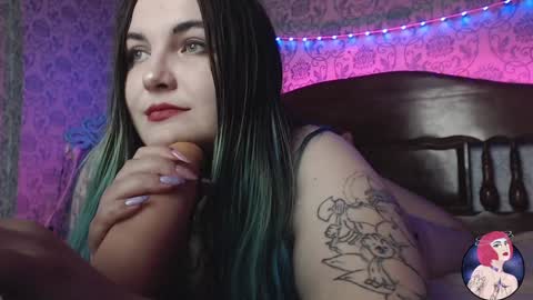 Snapshot of yuki_yumiya chatting on December 11, 2024, 2:00 pm Annie online show from December 11, 2024, 2:00 pm