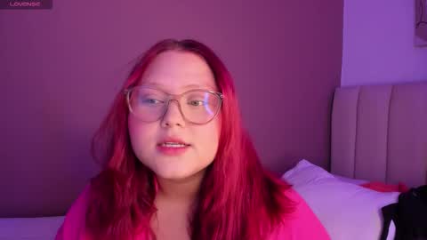 Snapshot of yuli_cardona_ chatting on October 16, 2025, 9:38 pm Yuliet online show from October 16, 2025, 9:38 pm