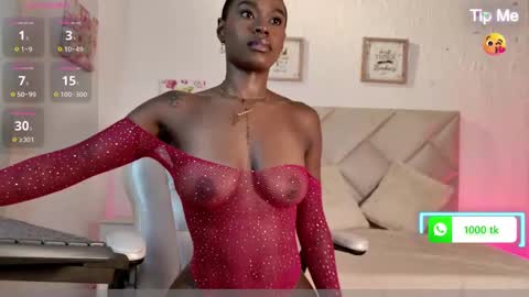 Snapshot of yuliana_milleer chatting on October 4, 2025, 6:39 pm Yuliana online show from October 4, 2025, 6:39 pm