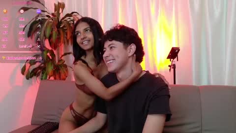 Snapshot of yuliethpetite chatting on May 31, 2026, 3:30 pm yuliethpetite online show from May 31, 2026, 3:30 pm