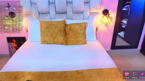 Yulina online show from November 27, 2025, 9:17 pm