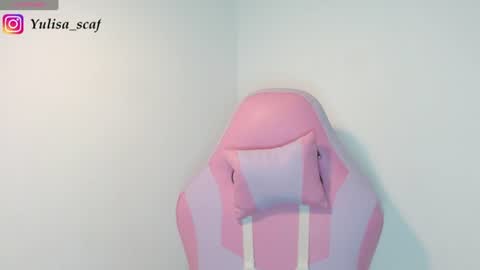 Snapshot of yulissa18 chatting on June 22, 2026, 7:55 pm Yuli and SaraIndependent model online show from June 22, 2026, 7:55 pm