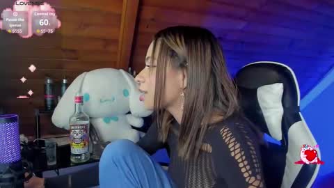 yumi_hanna online show from January 9, 2026, 1:41 am