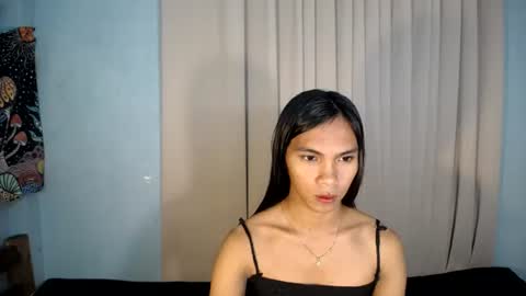 CALL ME YUMLEXX online show from June 26, 2026, 11:14 am