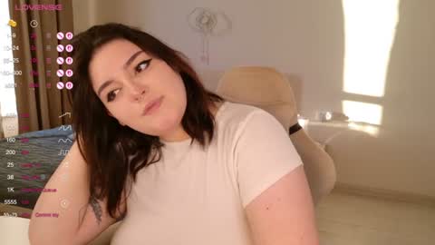 YumemiyaYumi online show from June 17, 2026, 2:36 am