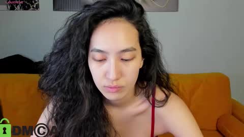 Cindey online show from March 24, 2026, 3:33 am