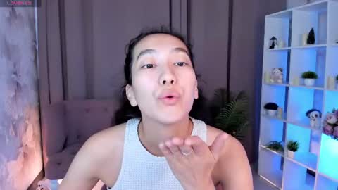 Cindey online show from July 19, 2026, 3:32 am
