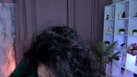 Cindey online show from July 21, 2026, 3:42 am