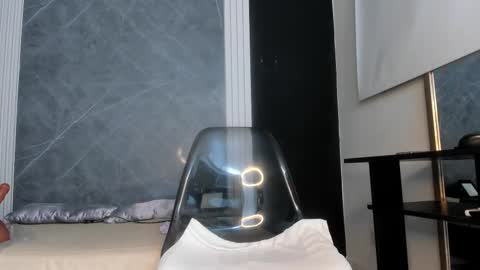 Yummyduo online show from February 16, 2025, 8:32 am