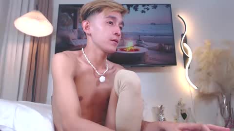 Justine online show from January 2, 2025, 10:01 pm