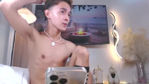 Justine online show from January 12, 2025, 6:49 pm