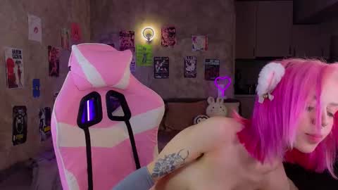 Lisa online show from March 11, 2025, 1:37 am