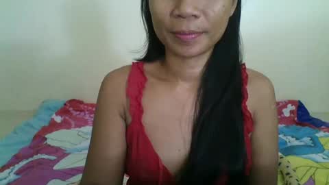 yuna_05 online show from June 19, 2026, 3:49 pm