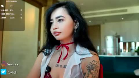 Snapshot of yuna_leen chatting on July 23, 2026, 10:35 am yuna_leen online show from July 23, 2026, 10:35 am