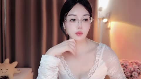 YunEr online show from June 23, 2026, 3:15 am