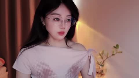 YunEr online show from July 9, 2026, 9:02 am