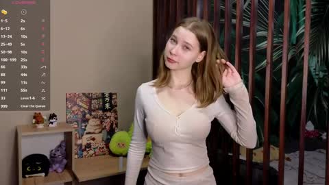 yung_vicky online show from March 28, 2026, 6:29 pm