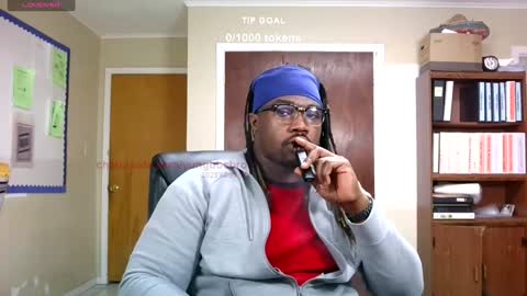 Snapshot of yungbbcbro chatting on January 12, 2025, 5:24 am Octavian online show from January 12, 2025, 5:24 am