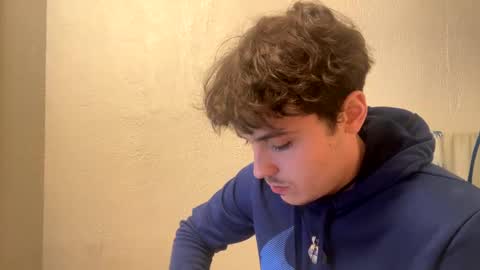 Snapshot of yungstudbev chatting on December 7, 2024, 12:19 am yungstudbev online show from December 7, 2024, 12:19 am