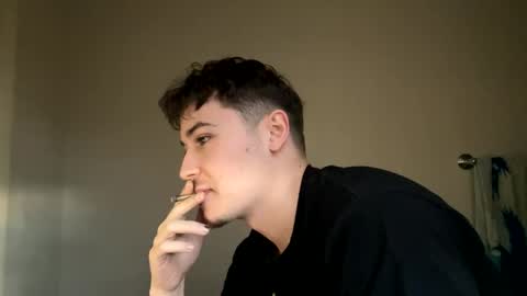 Snapshot of yungstudbev chatting on December 19, 2024, 8:13 pm yungstudbev online show from December 19, 2024, 8:13 pm