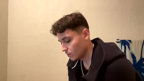 Snapshot of yungstudbev chatting on December 20, 2024, 11:26 pm yungstudbev online show from December 20, 2024, 11:26 pm