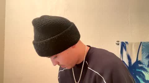 Snapshot of yungstudbev chatting on December 25, 2024, 3:08 am yungstudbev online show from December 25, 2024, 3:08 am