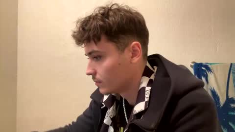 Snapshot of yungstudbev chatting on December 27, 2024, 3:09 am yungstudbev online show from December 27, 2024, 3:09 am