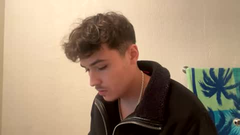 Snapshot of yungstudbev chatting on December 29, 2024, 12:30 am yungstudbev online show from December 29, 2024, 12:30 am