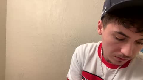 Snapshot of yungstudbev chatting on December 31, 2024, 3:55 am yungstudbev online show from December 31, 2024, 3:55 am