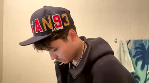 Snapshot of yungstudbev chatting on January 15, 2025, 6:12 am yungstudbev online show from January 15, 2025, 6:12 am