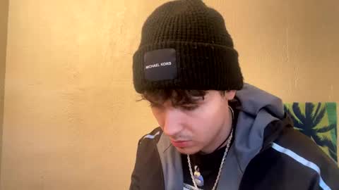 Snapshot of yungstudbev chatting on January 20, 2025, 1:21 pm yungstudbev online show from January 20, 2025, 1:21 pm