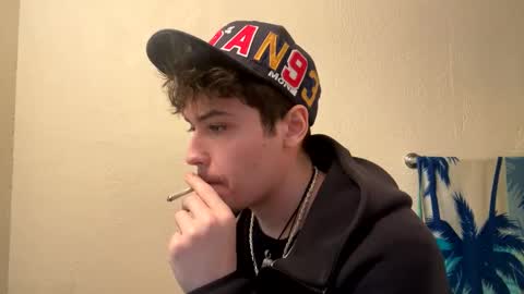 Snapshot of yungstudbev chatting on January 31, 2025, 8:12 pm yungstudbev online show from January 31, 2025, 8:12 pm