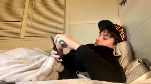 Snapshot of yungstudbev chatting on February 2, 2025, 10:39 pm yungstudbev online show from February 2, 2025, 10:39 pm