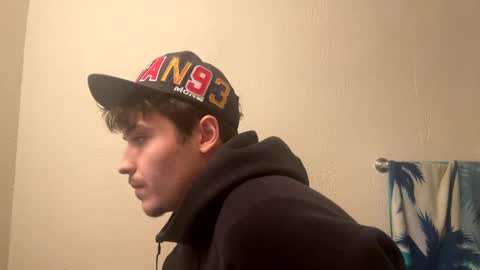 Snapshot of yungstudbev chatting on February 5, 2025, 1:04 am yungstudbev online show from February 5, 2025, 1:04 am