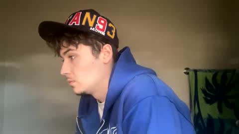 Snapshot of yungstudbev chatting on February 5, 2025, 6:04 pm yungstudbev online show from February 5, 2025, 6:04 pm