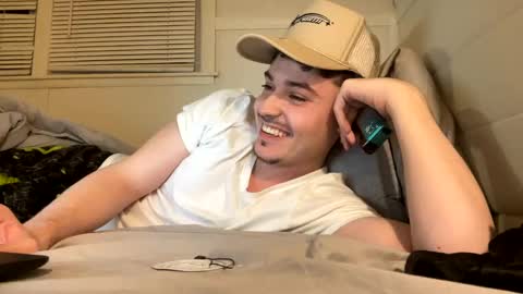 Snapshot of yungstudbev chatting on March 8, 2025, 5:38 am yungstudbev online show from March 8, 2025, 5:38 am