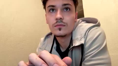 Snapshot of yungstudbev chatting on September 9, 2025, 1:49 am yungstudbev online show from September 9, 2025, 1:49 am